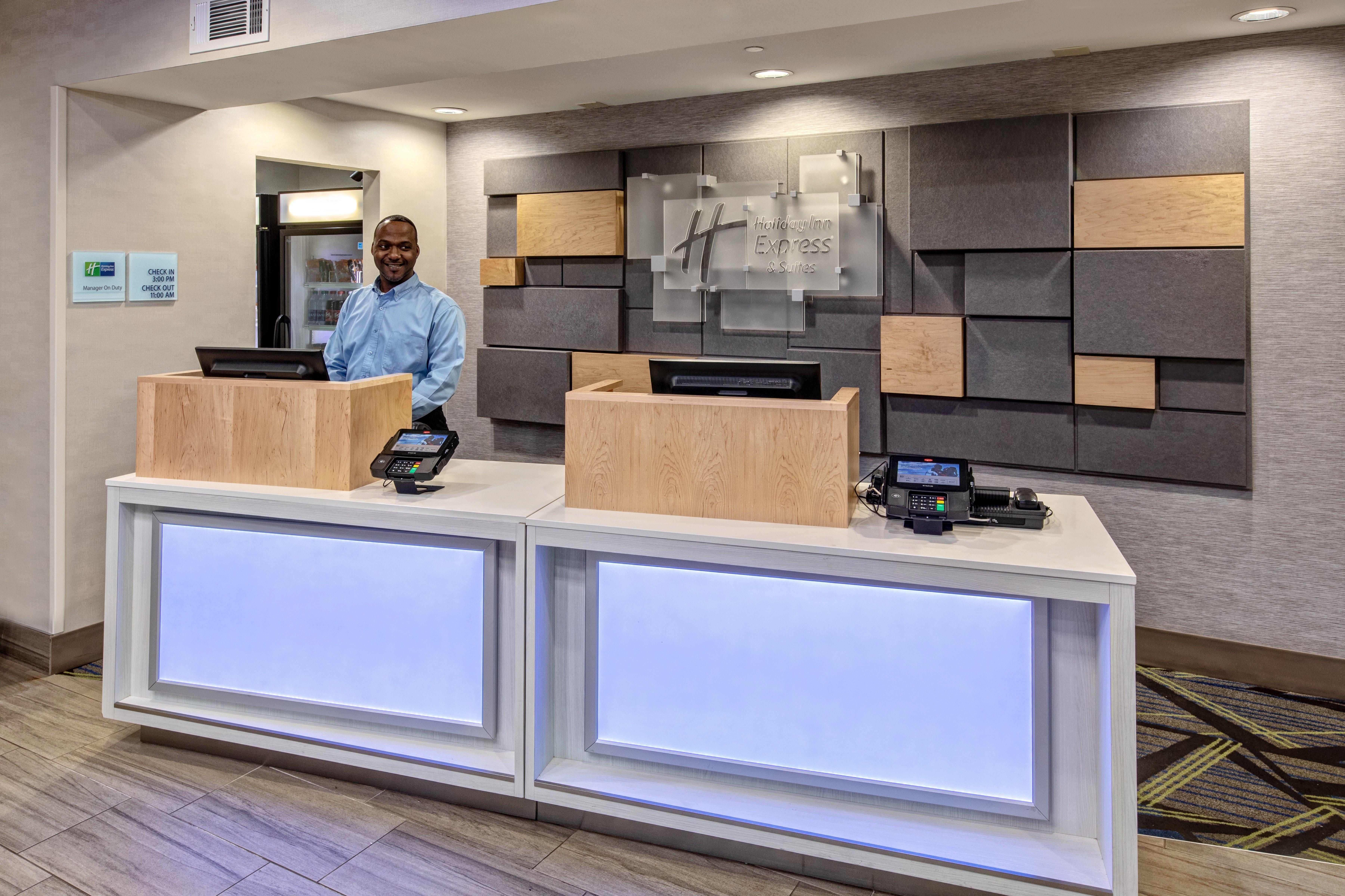 Holiday Inn Express Hotel & Suites Memphis Southwind By Ihg Exteriör bild